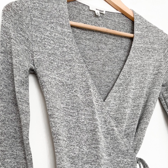 WILFRED Katsia Knit Wrap Top - Picture 4 of 13